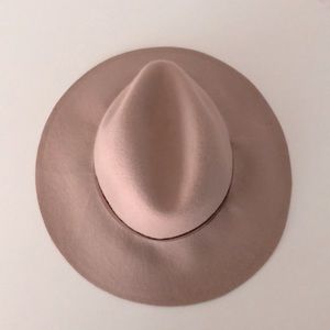 Blush / Nude Wool Fedora Hat